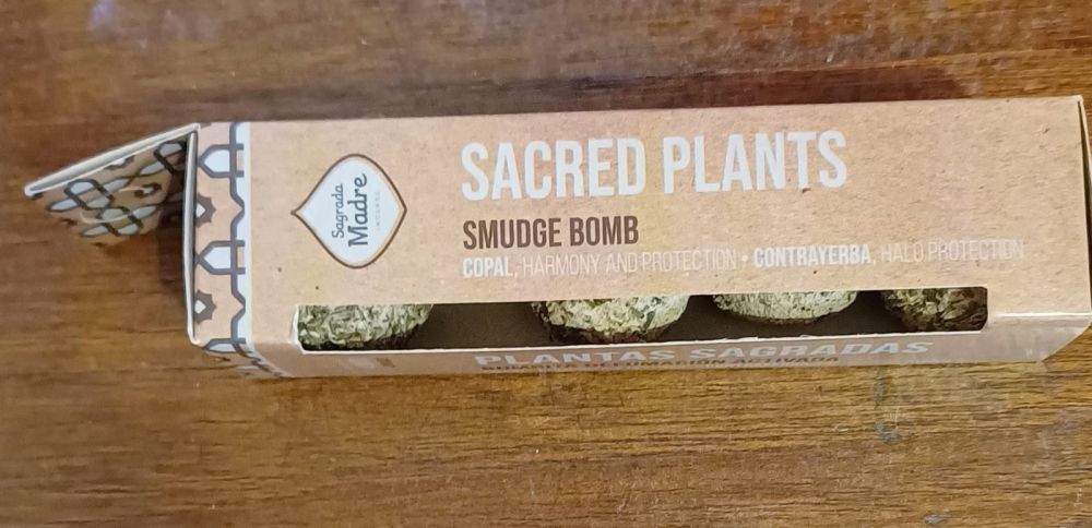 Incense Box X4 Small Bomb 7 Herbs + Copal