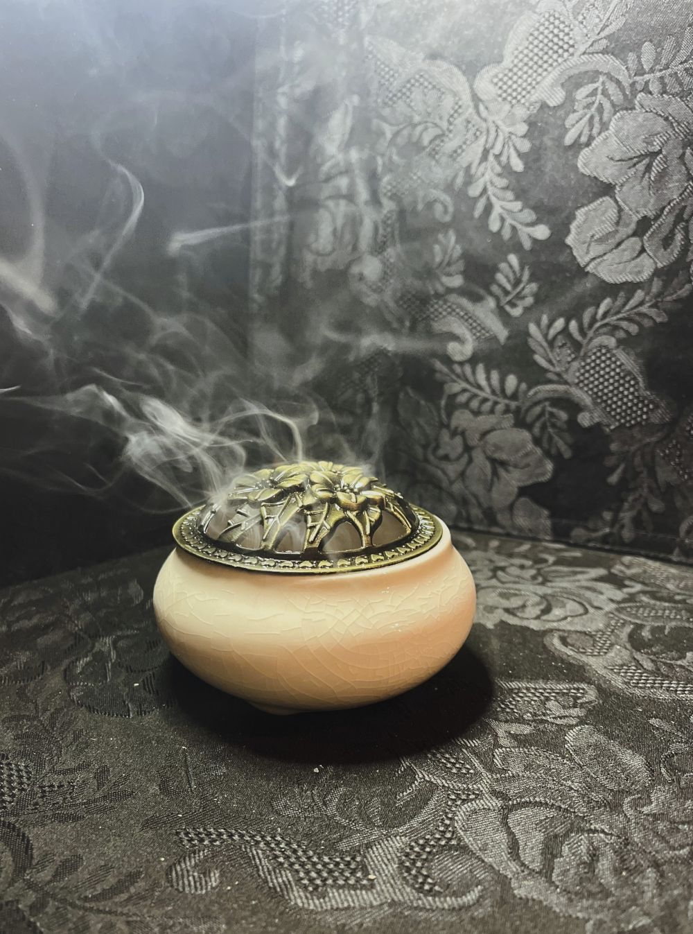 Round Incense Burner- White